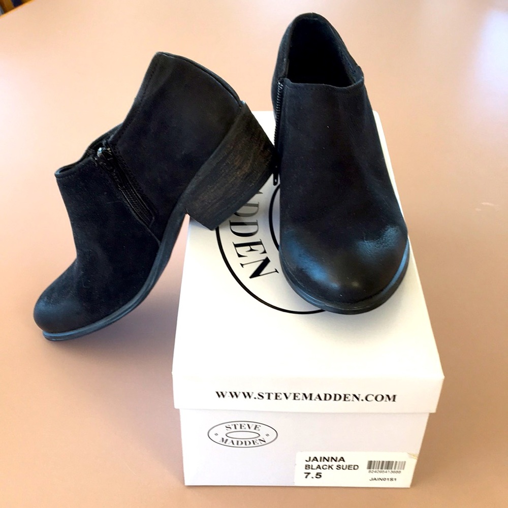 Steve Madden Suede Booties with zippers